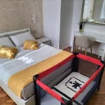 La Casita *